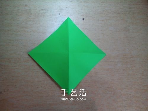 大格纹爱心的折纸方法 简单格纹心叠纸图解 -  www.shouyihuo.com