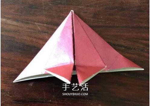 多张纸折花的方法图解 立体八瓣花的折法步骤 -  www.shouyihuo.com
