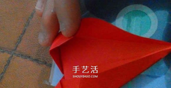 怎么折纸兔子鞋的过程 手工兔子鞋子的折法 -  www.shouyihuo.com