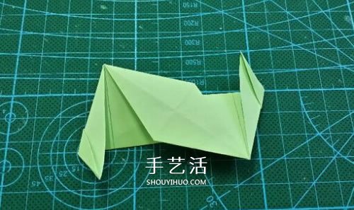 怎么折纸星星花球图解 发射光芒立体星星的折法 -  www.shouyihuo.com