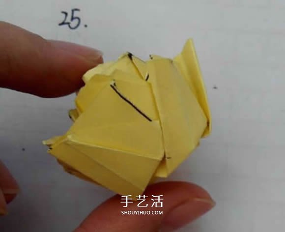 五瓣佐藤玫瑰折法图解 怎么折佐藤玫瑰花步骤 -  www.shouyihuo.com