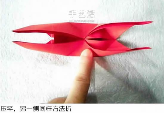 体型最大的蝴蝶 美丽凤尾蝶的折纸方法图解 -  www.shouyihuo.com