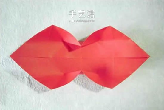 体型最大的蝴蝶 美丽凤尾蝶的折纸方法图解 -  www.shouyihuo.com