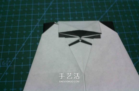 折一只国宝出来！可爱大熊猫的折纸方法图解 -  www.shouyihuo.com