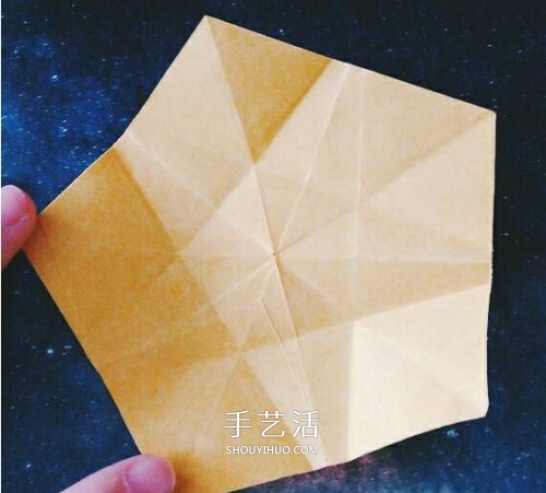 立体小星星的折法图解 漂亮五角星怎么折教程 -  www.shouyihuo.com