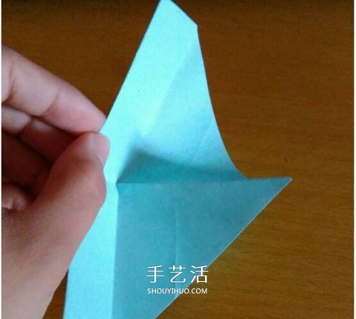 风车盒子怎么折图解教程 方形风车礼盒的折法 -  www.shouyihuo.com