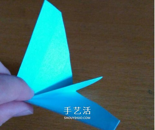 风车盒子怎么折图解教程 方形风车礼盒的折法 -  www.shouyihuo.com