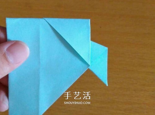 风车盒子怎么折图解教程 方形风车礼盒的折法 -  www.shouyihuo.com