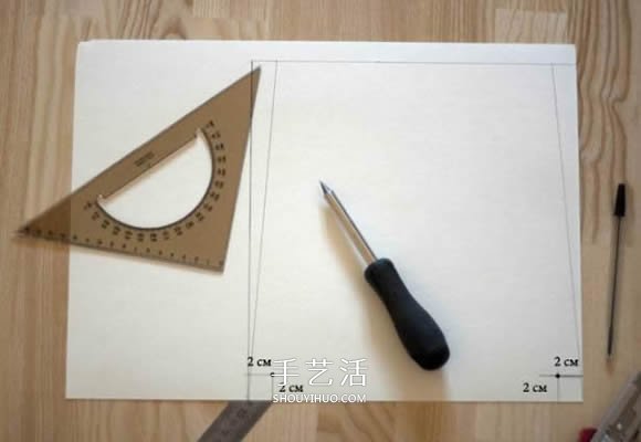 自制方形化妆包的方法 手工化妆包制作教程 -  www.shouyihuo.com