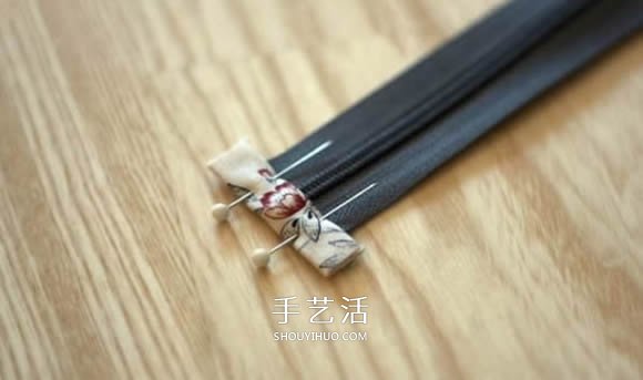自制方形化妆包的方法 手工化妆包制作教程 -  www.shouyihuo.com