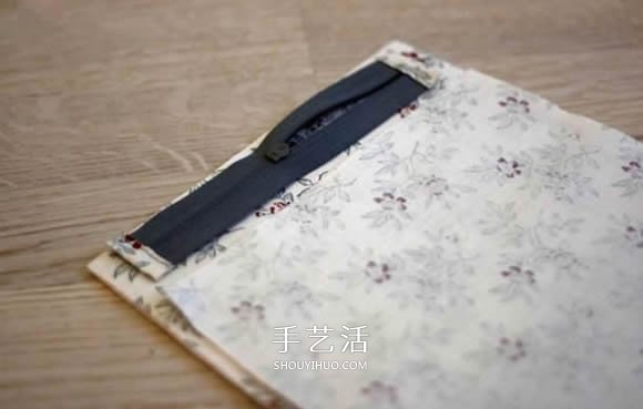 自制方形化妆包的方法 手工化妆包制作教程 -  www.shouyihuo.com