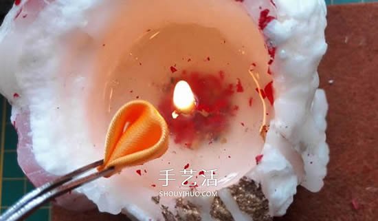 丝带手工制作梅花图解 做成漂亮的胸花或发饰 -  www.shouyihuo.com