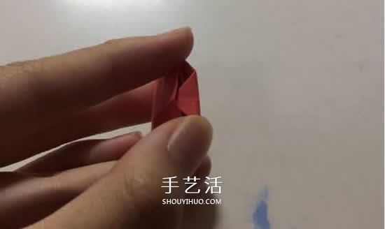 浪漫小秘密！对着光才能发现的透光心折纸图解 -  www.shouyihuo.com