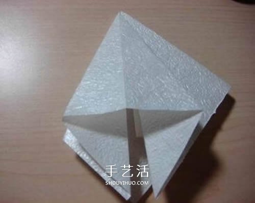 寓意百年好合！ 美丽纸百合花的折叠方法图解 -  www.shouyihuo.com