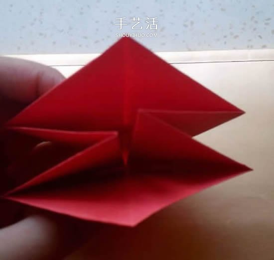 儿童简单折纸盒教程 鼎形纸盒的折法图解 -  www.shouyihuo.com