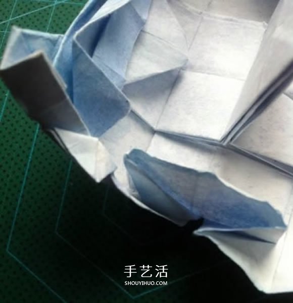 谷田尚之的折纸教程 可爱纸巾盒的折法图解 -  www.shouyihuo.com