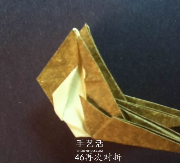 把猫猫“戴”身边！猫头戒指的折纸方法图解 -  www.shouyihuo.com