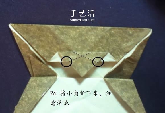 把猫猫“戴”身边！猫头戒指的折纸方法图解 -  www.shouyihuo.com