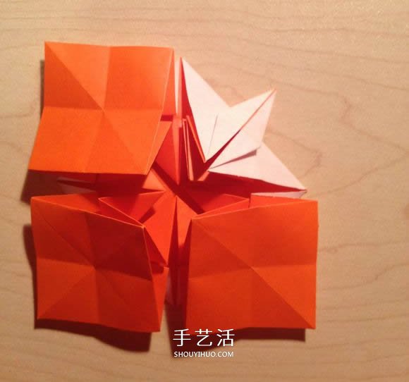 立体组合刺球的折法 带刺花球的折纸图解 -  www.shouyihuo.com