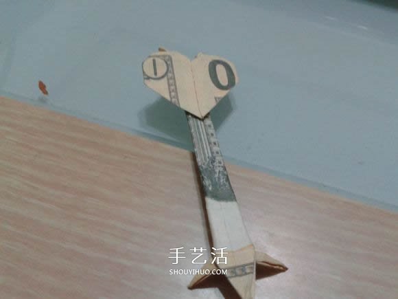 恶魔心的折法图解教程 像眼镜蛇的恶魔心折纸 -  www.shouyihuo.com