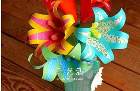 彩纸百合的制作方法 简单做百合花的步骤图 -  www.shouyihuo.com