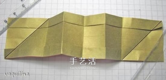 冬天的美丽折纸手工 立体雪花花球的折法图解 -  www.shouyihuo.com