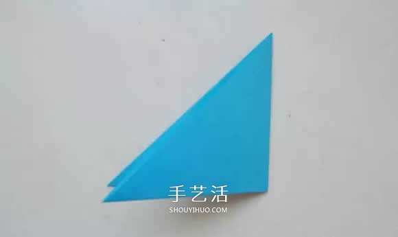 怎么剪纸窗花的教程 四角剪纸大图案窗花图解 -  www.shouyihuo.com