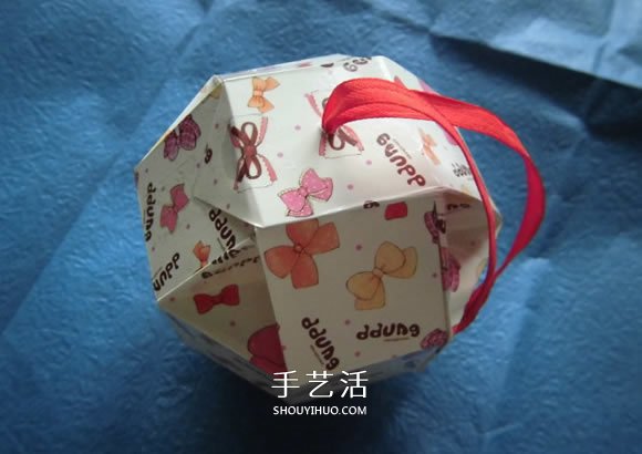 八面玲珑绣球礼盒折法 折纸绣球礼品盒的方法 -  www.shouyihuo.com