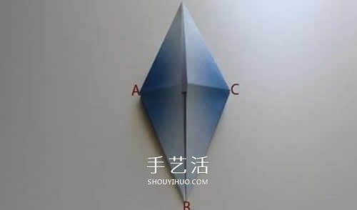 折纸千纸鹤的步骤小改造 简单折出立体丹顶鹤 -  www.shouyihuo.com