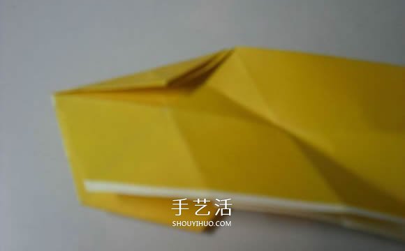 纸币勋章怎么折图解 手工折纸勋章的方法 -  www.shouyihuo.com