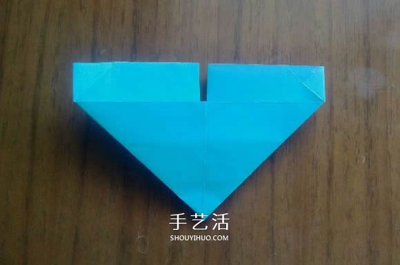 LOVE U字母心的折法 情人节表白爱心折纸图解 -  www.shouyihuo.com
