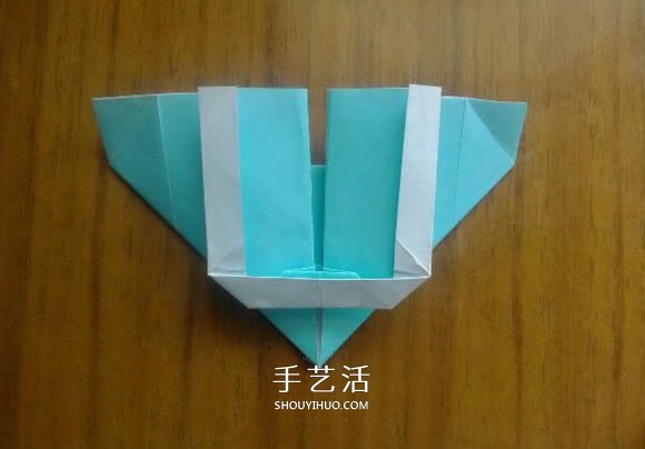 LOVE U字母心的折法 情人节表白爱心折纸图解 -  www.shouyihuo.com