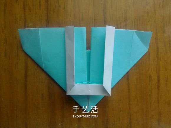 LOVE U字母心的折法 情人节表白爱心折纸图解 -  www.shouyihuo.com