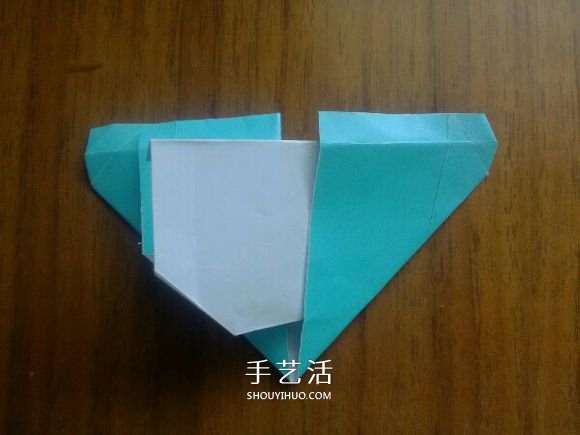 LOVE U字母心的折法 情人节表白爱心折纸图解 -  www.shouyihuo.com