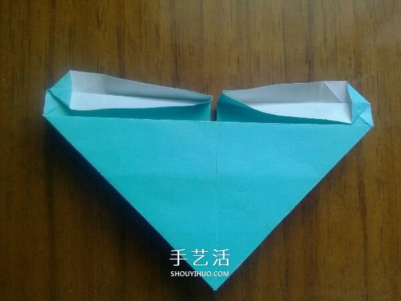 LOVE U字母心的折法 情人节表白爱心折纸图解 -  www.shouyihuo.com