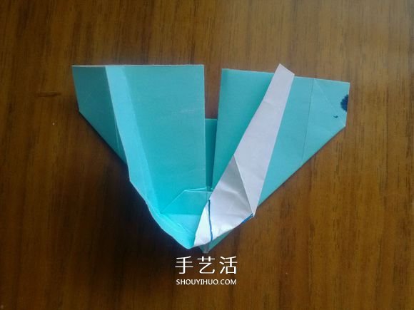 LOVE U字母心的折法 情人节表白爱心折纸图解 -  www.shouyihuo.com