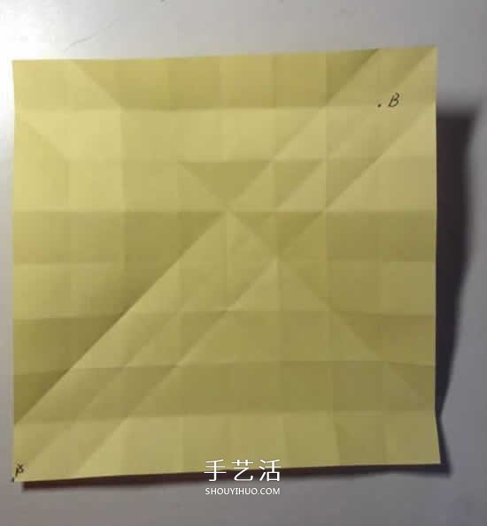 原创微微玫瑰的折法 详细折纸玫瑰花过程步骤 -  www.shouyihuo.com