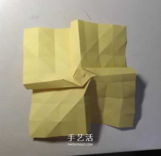 原创微微玫瑰的折法 详细折纸玫瑰花过程步骤 -  www.shouyihuo.com
