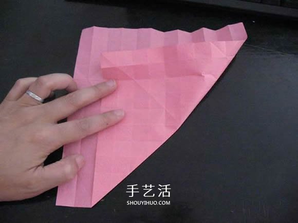 赠送初恋的小礼物！折纸蔷薇戒指的折法图解 -  www.shouyihuo.com