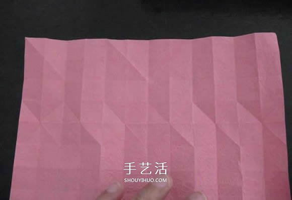 赠送初恋的小礼物！折纸蔷薇戒指的折法图解 -  www.shouyihuo.com