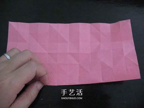 赠送初恋的小礼物！折纸蔷薇戒指的折法图解 -  www.shouyihuo.com
