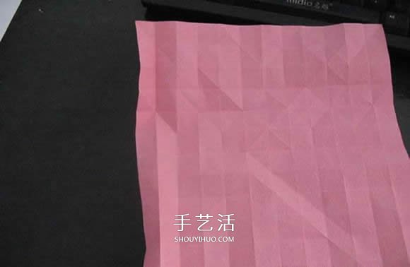 赠送初恋的小礼物！折纸蔷薇戒指的折法图解 -  www.shouyihuo.com