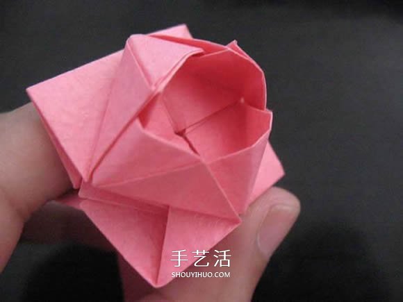 赠送初恋的小礼物！折纸蔷薇戒指的折法图解 -  www.shouyihuo.com
