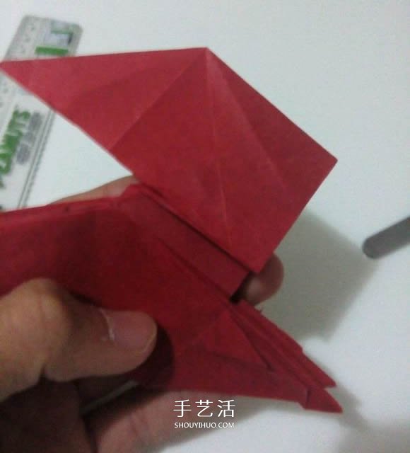 瑞兽麒麟的折法图解过程 折纸神谷哲史的麒麟 -  www.shouyihuo.com