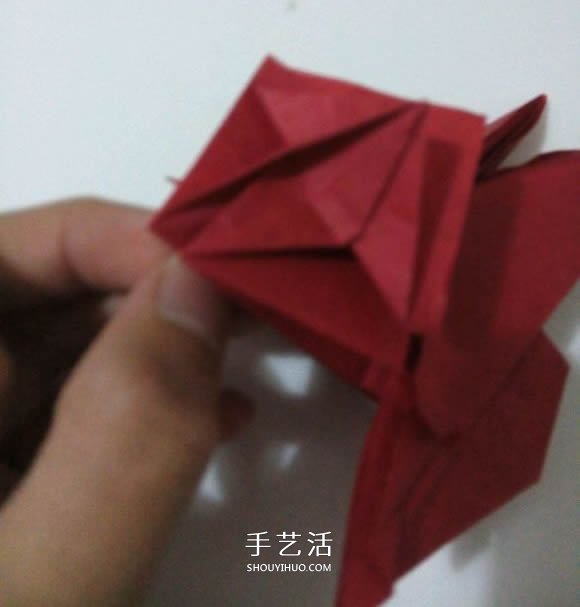 瑞兽麒麟的折法图解过程 折纸神谷哲史的麒麟 -  www.shouyihuo.com