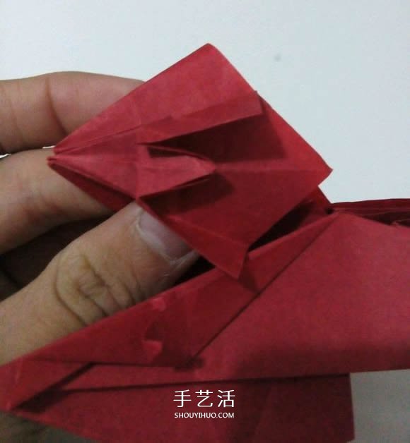 瑞兽麒麟的折法图解过程 折纸神谷哲史的麒麟 -  www.shouyihuo.com