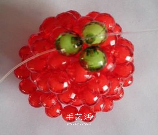 情人节串珠玫瑰花DIY 用串珠做红玫瑰的方法 -  www.shouyihuo.com