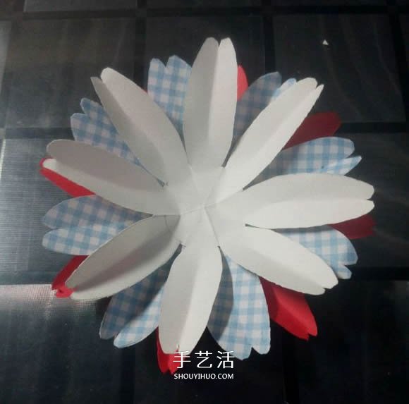 简单手工做太阳花教程 向日葵花的做法图解 -  www.shouyihuo.com