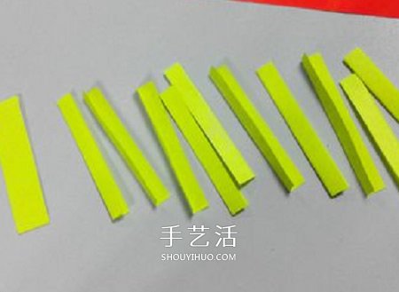 鞭炮挂饰手工制作教程 纸鞭炮怎么做的方法 -  www.shouyihuo.com