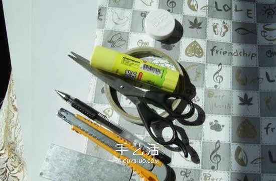 简单又好看的爱心礼品盒手工制作方法图解 -  www.shouyihuo.com
